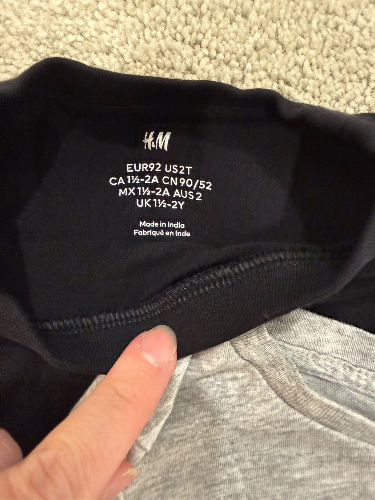 3-Pack H&M Long-sleeved T-shirts, size 2T, retail $24.99, Kids 2T