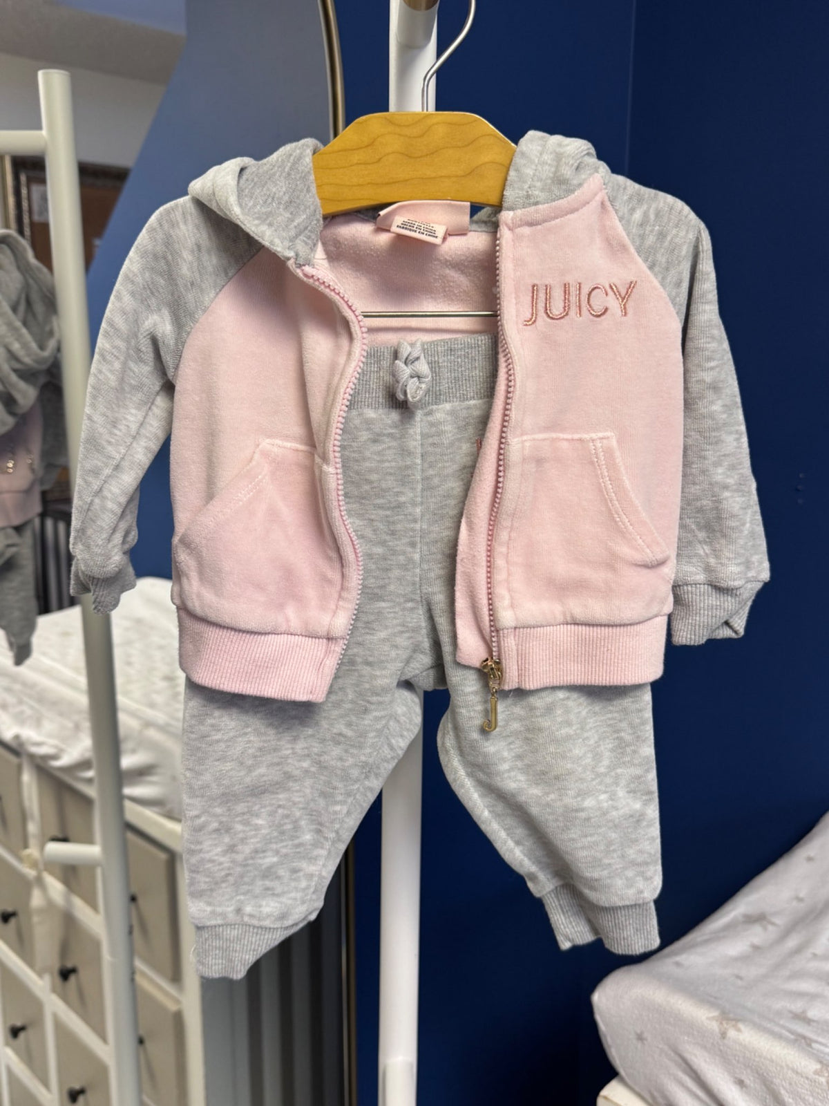 Pink, Grey and Sparkly Juicy Couture Sweat Suit , Kids 6 Month (3-6M)