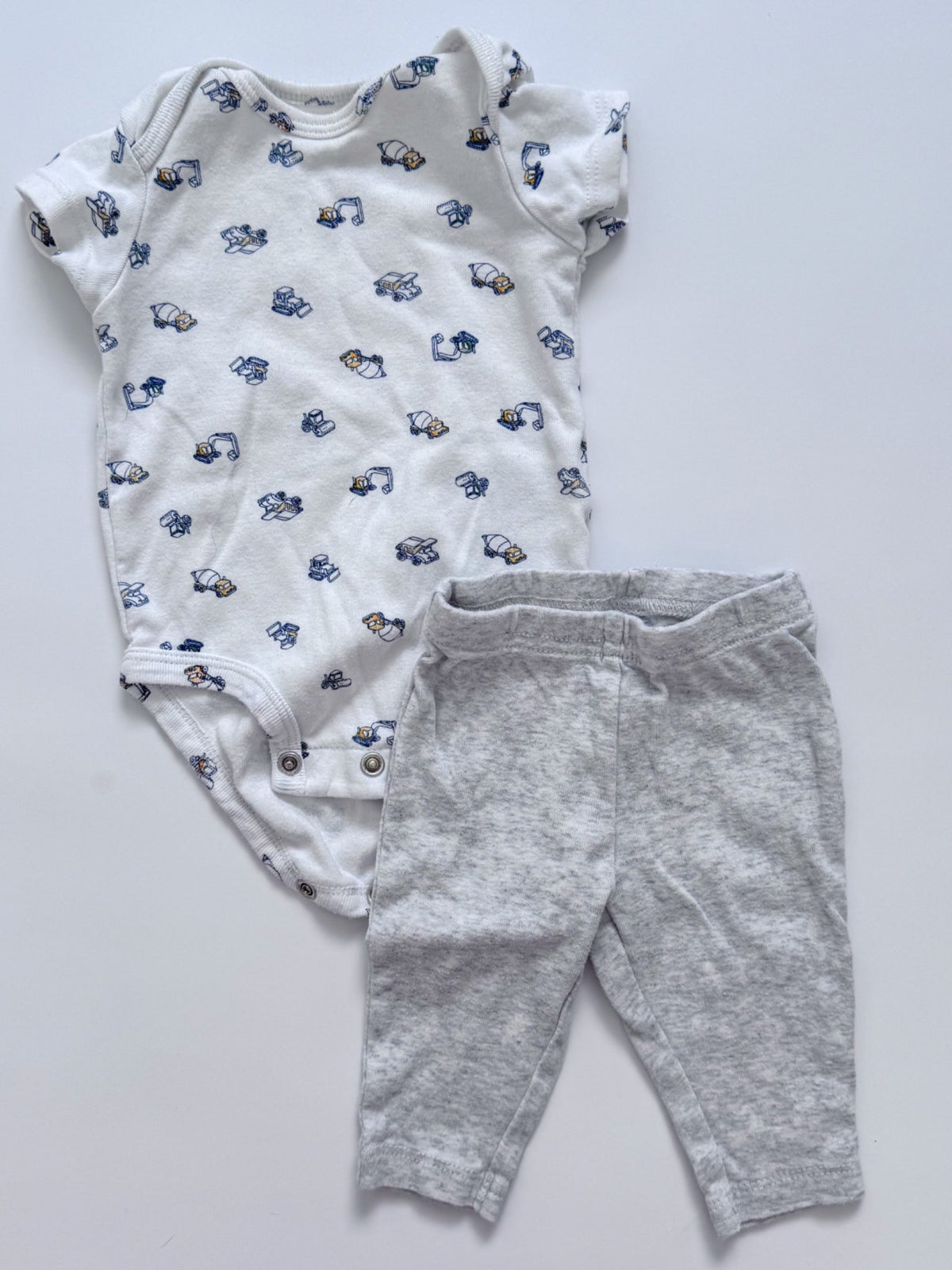 Little Trucks Print Outfit, Kids 3 Month (0-3M)