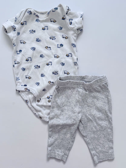 Little Trucks Print Outfit, Kids 3 Month (0-3M)