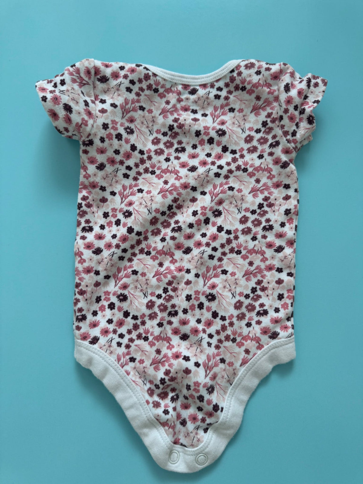 Mom and Dads Alarm Clock + Floral Outfit, Kids Newborn