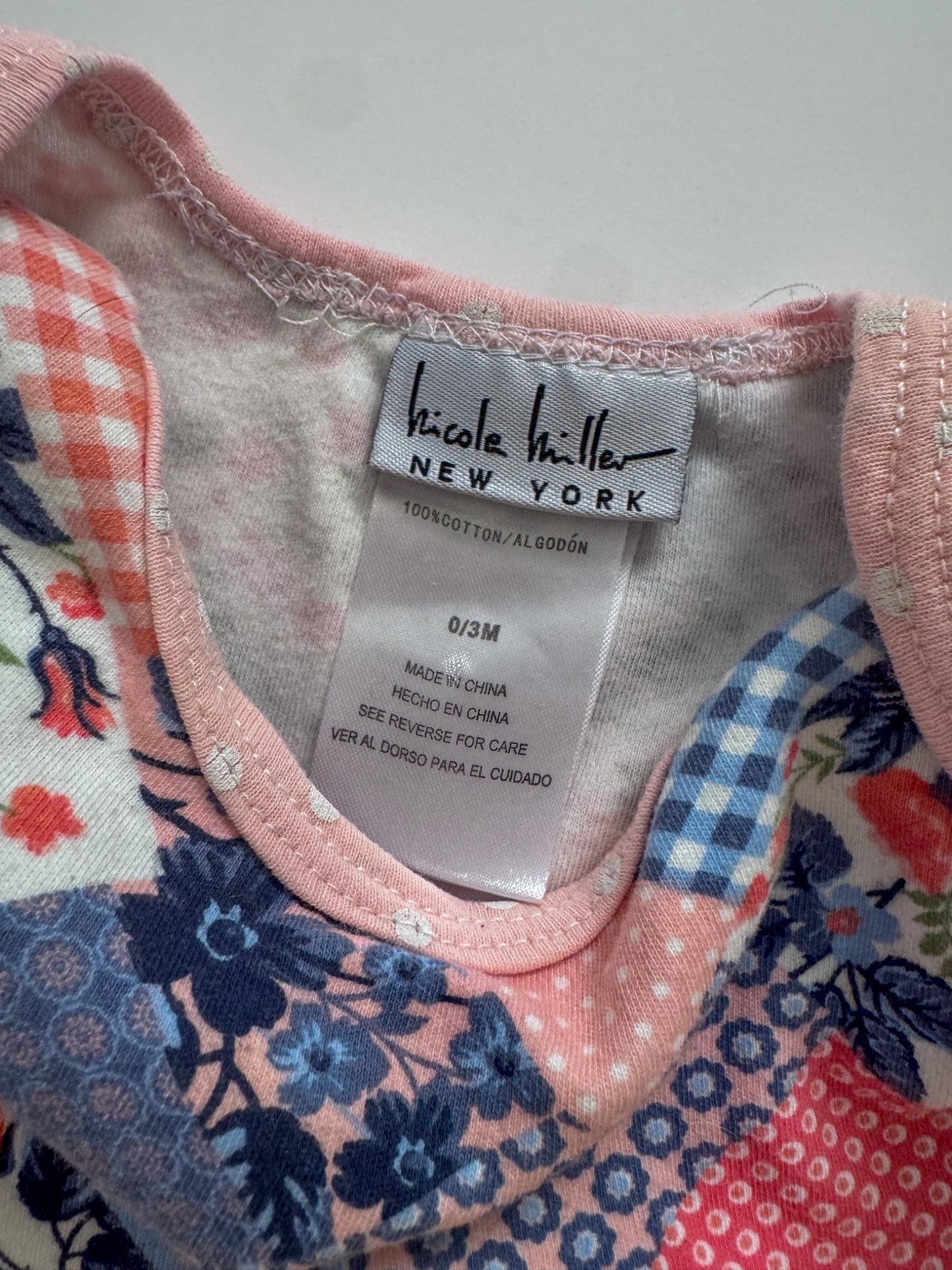 Set of 4 girls bodysuits, Kids 3 Month (0-3M)