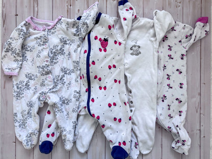 4 little girls footed sleepers , Kids 3 Month (0-3M)