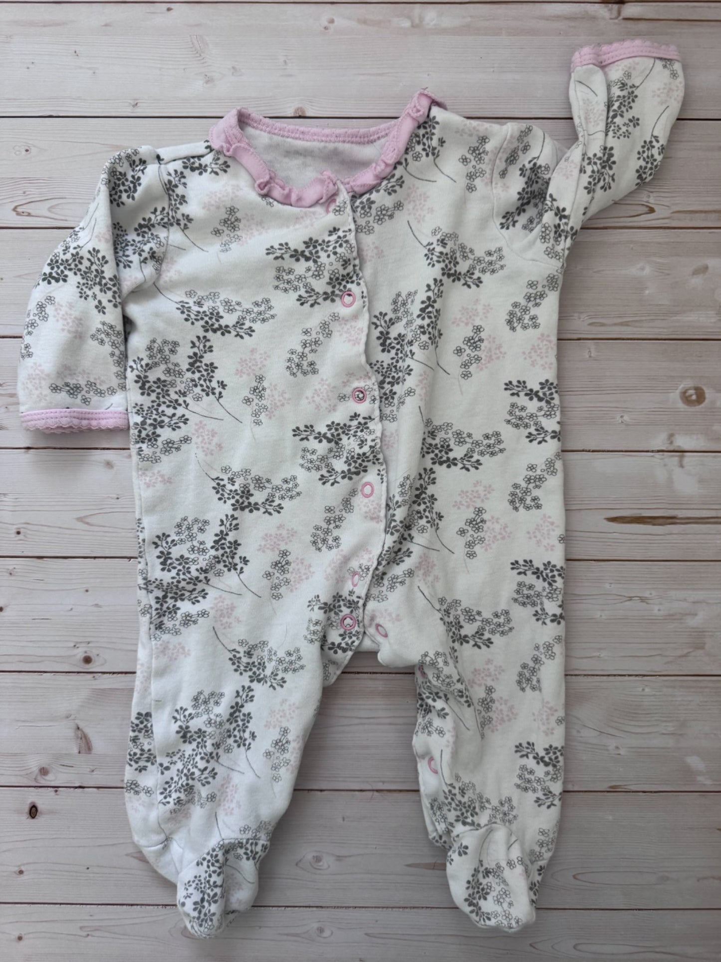 4 little girls footed sleepers , Kids 3 Month (0-3M)