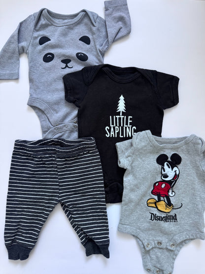 Black and White gender neutral outfits , Kids 3 Month (0-3M)