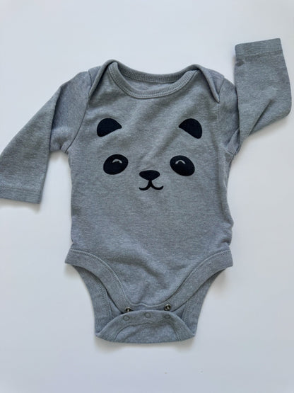 Black and White gender neutral outfits , Kids 3 Month (0-3M)