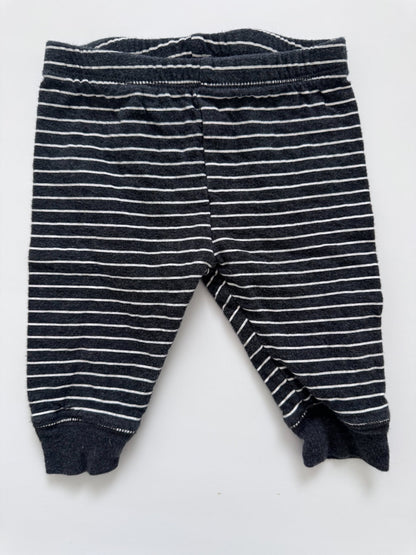 Black and White gender neutral outfits , Kids 3 Month (0-3M)