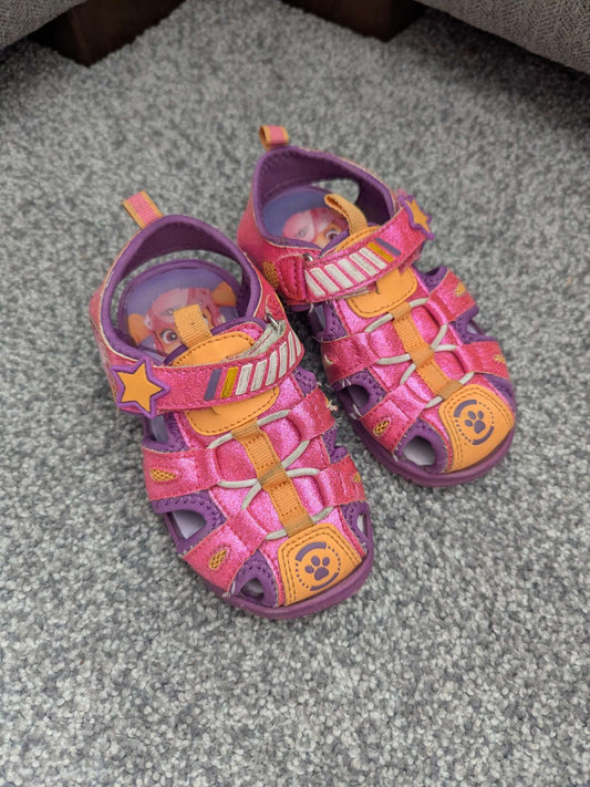 Sandals, Shoes 7 (Walkers:12-24 mth)