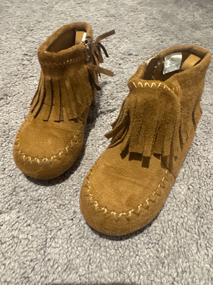 Boots, Shoes 8 (Toddler:2-4yr)