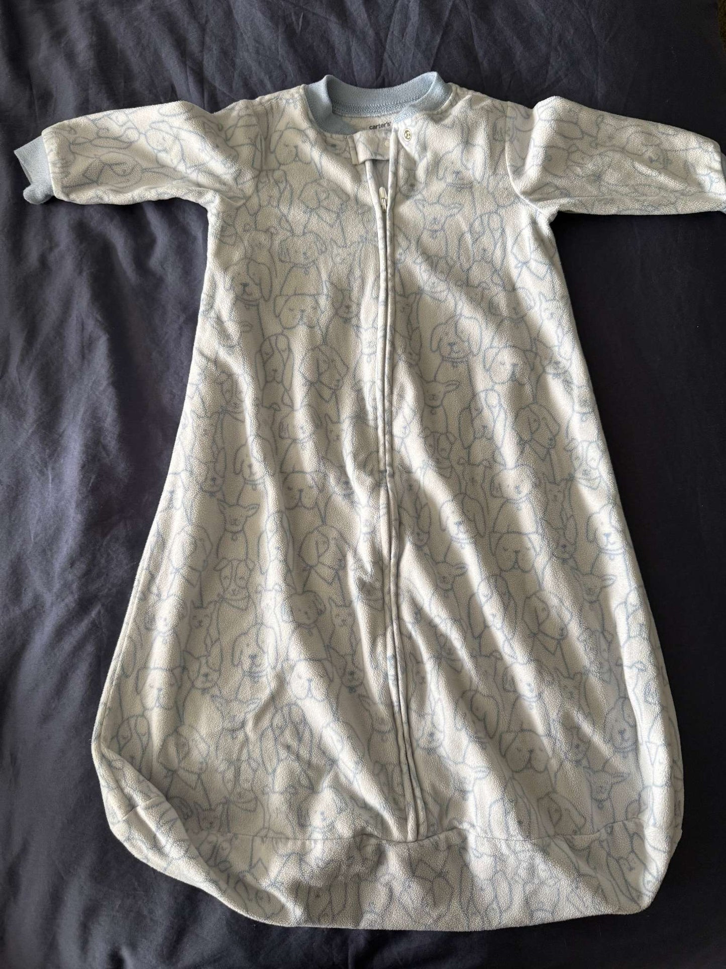 Carter's Fleece Wearable Blanket, size M, 6-12 Months (Medium)