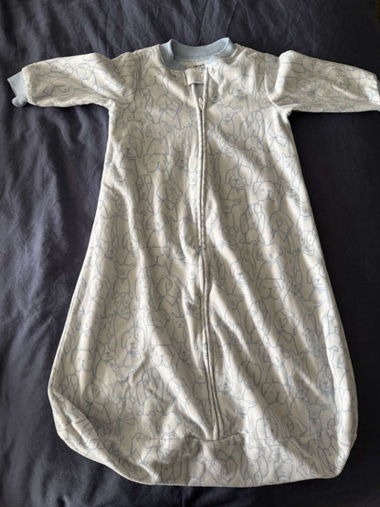 Carter's Fleece Wearable Blanket, size M, 6-12 Months (Medium)