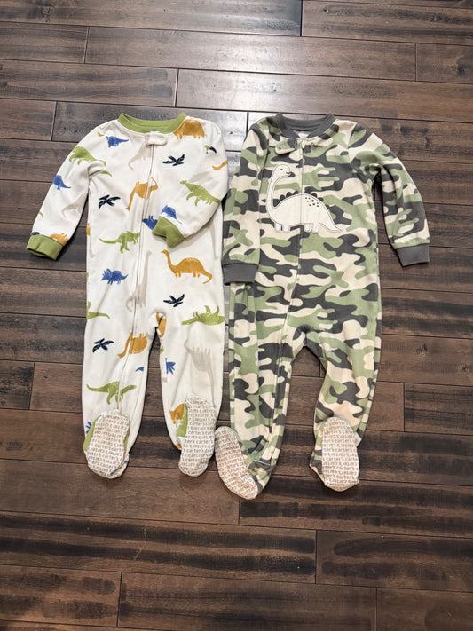 Carters sleepers , Kids 2T