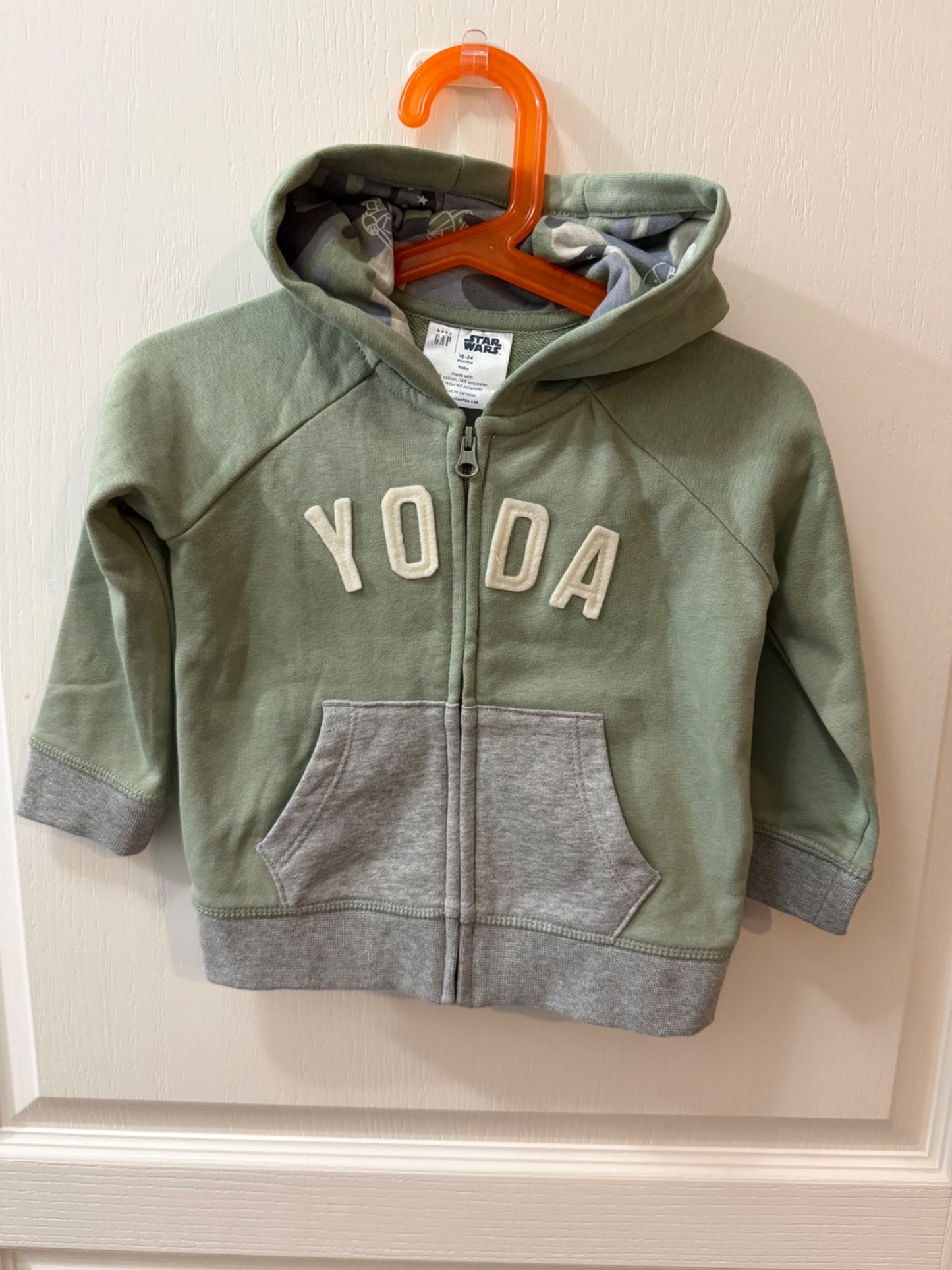 Gap Star Wars zip up hoodie, Kids 24 Month (18-24M)