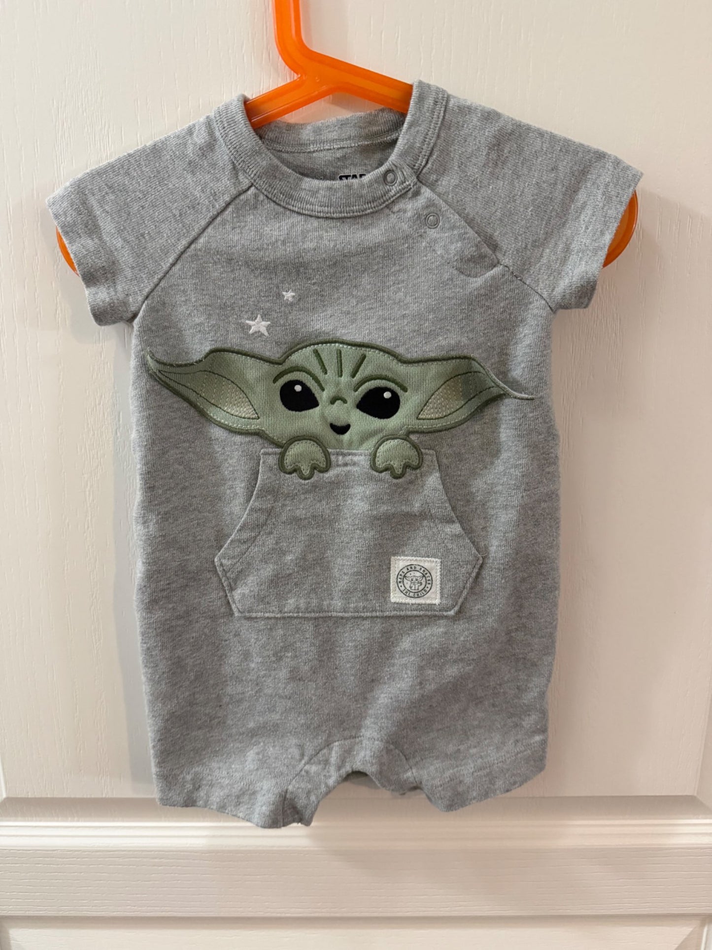 Gap Star Wars romper , Kids 24 Month (18-24M)