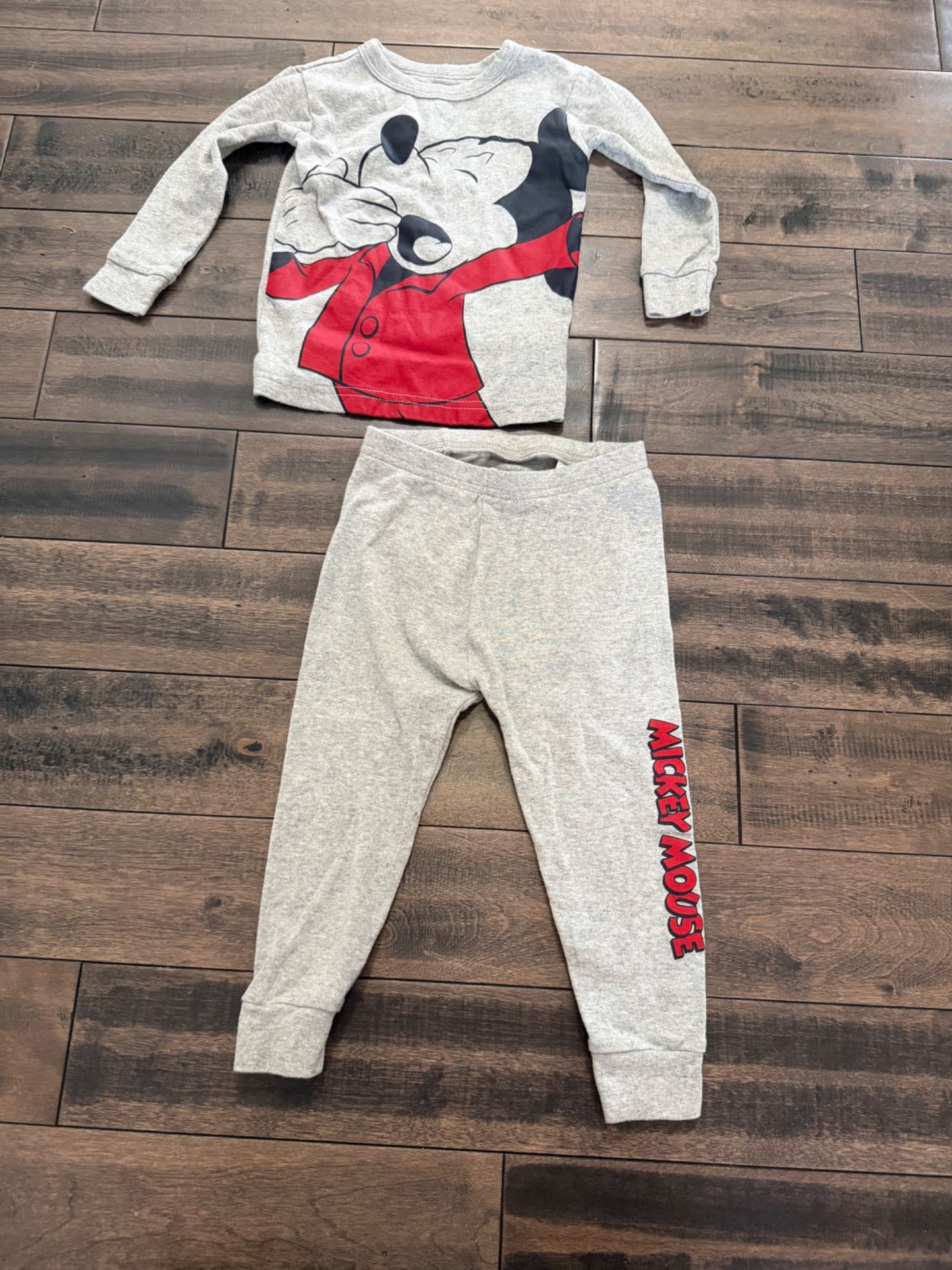 Gap Mickey pajamas , Kids 24 Month (18-24M)