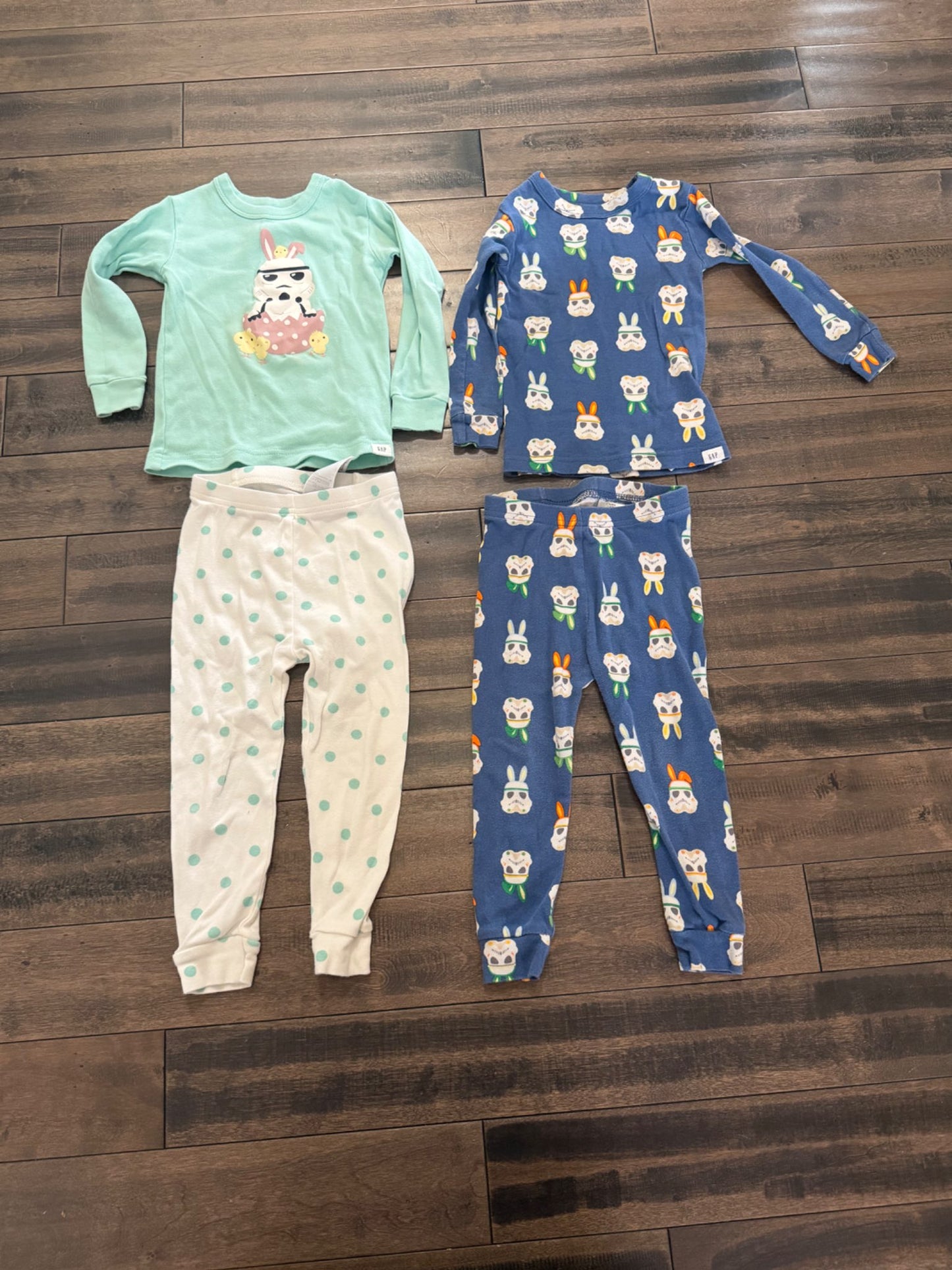 Gap Star Wars Easter pajamas , Kids 2T