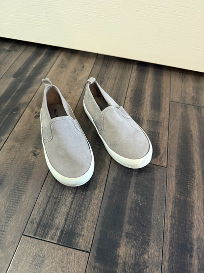 Old navy shoes , Shoes 8 (Toddler:2-4yr)