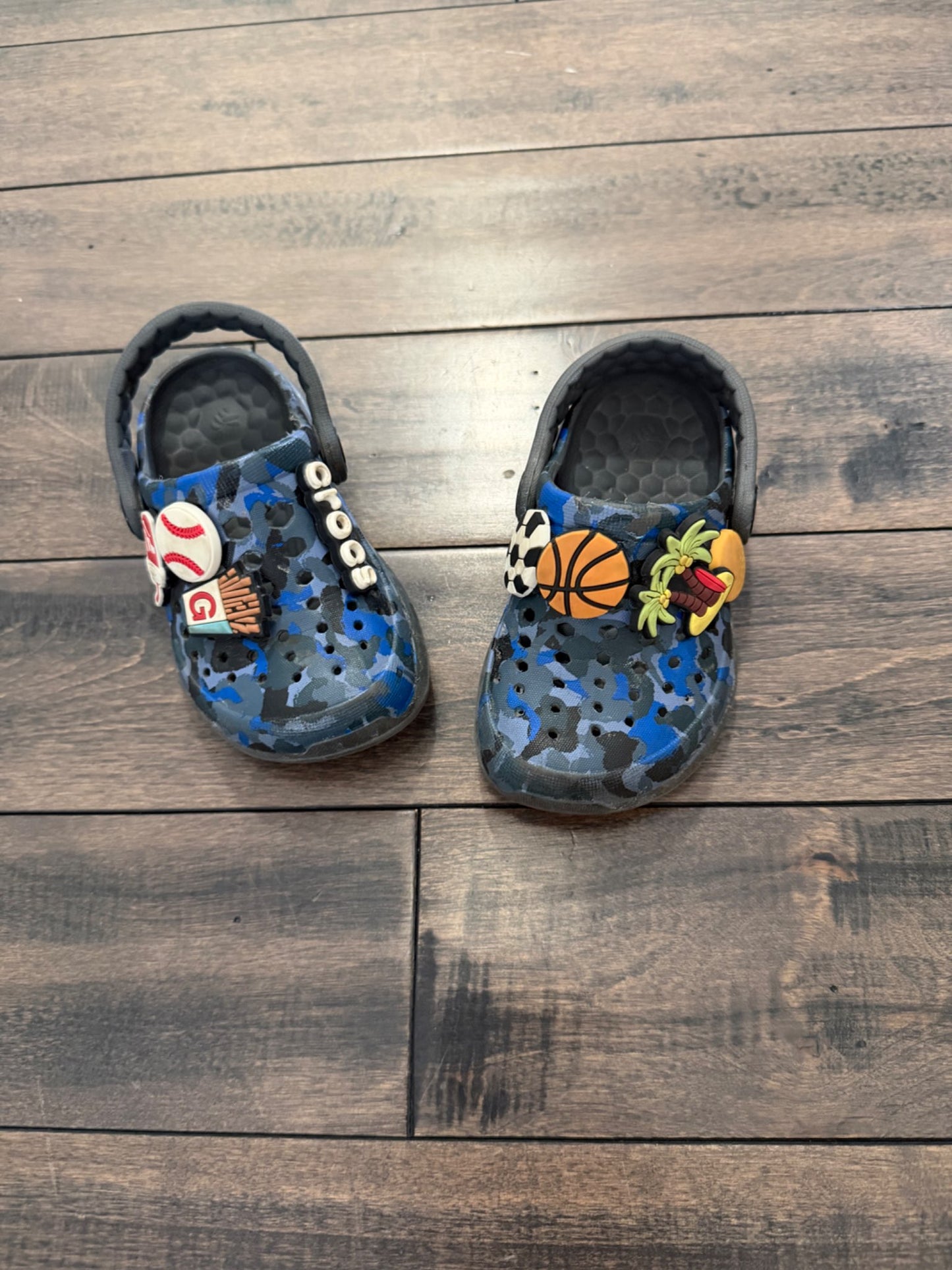 Joybees shoes, Shoes 6 (Walkers:12-24 mth)