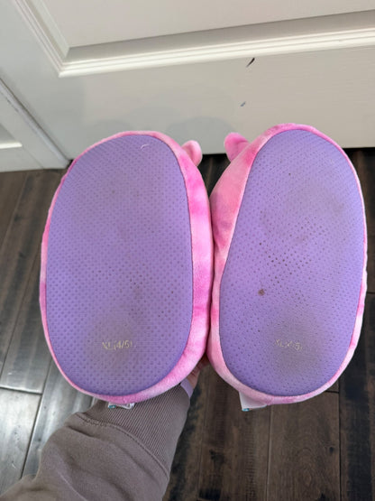 Squishmallow slippers, Shoes 4 (Big Kids:8–12yr)