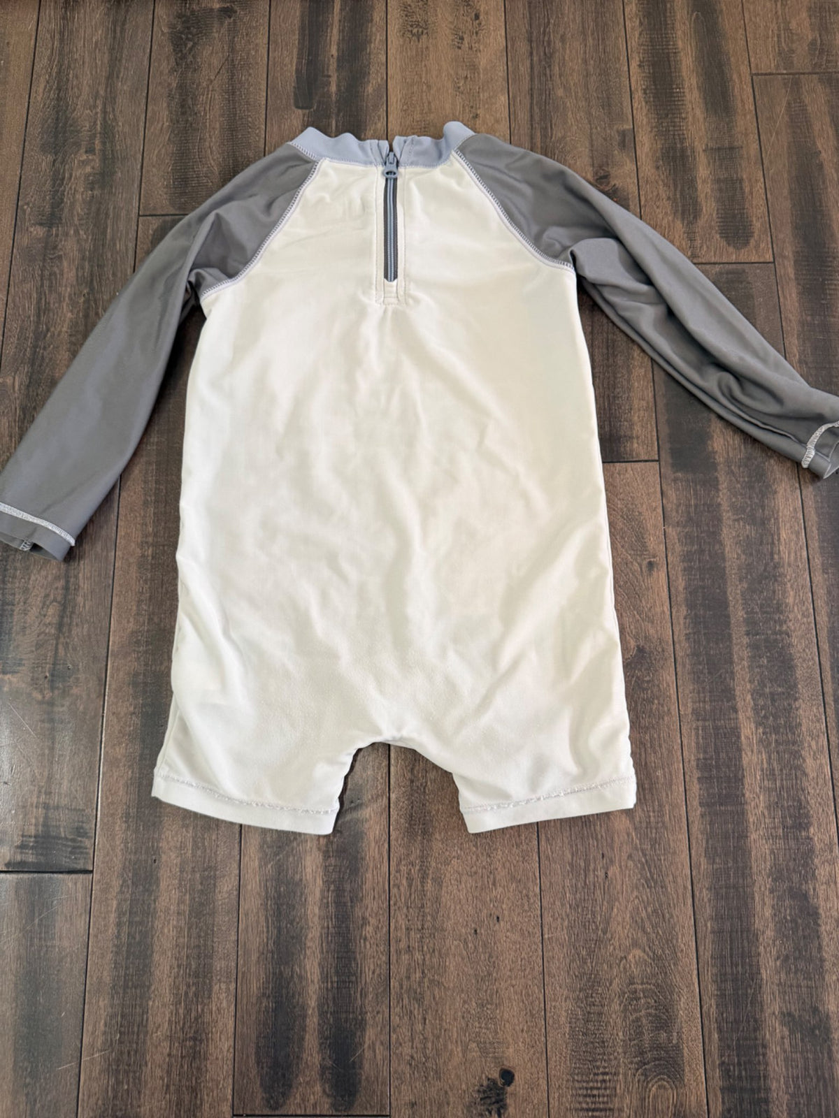 Gap Star Wars one piece bathing suit, Kids 24 Month (18-24M)