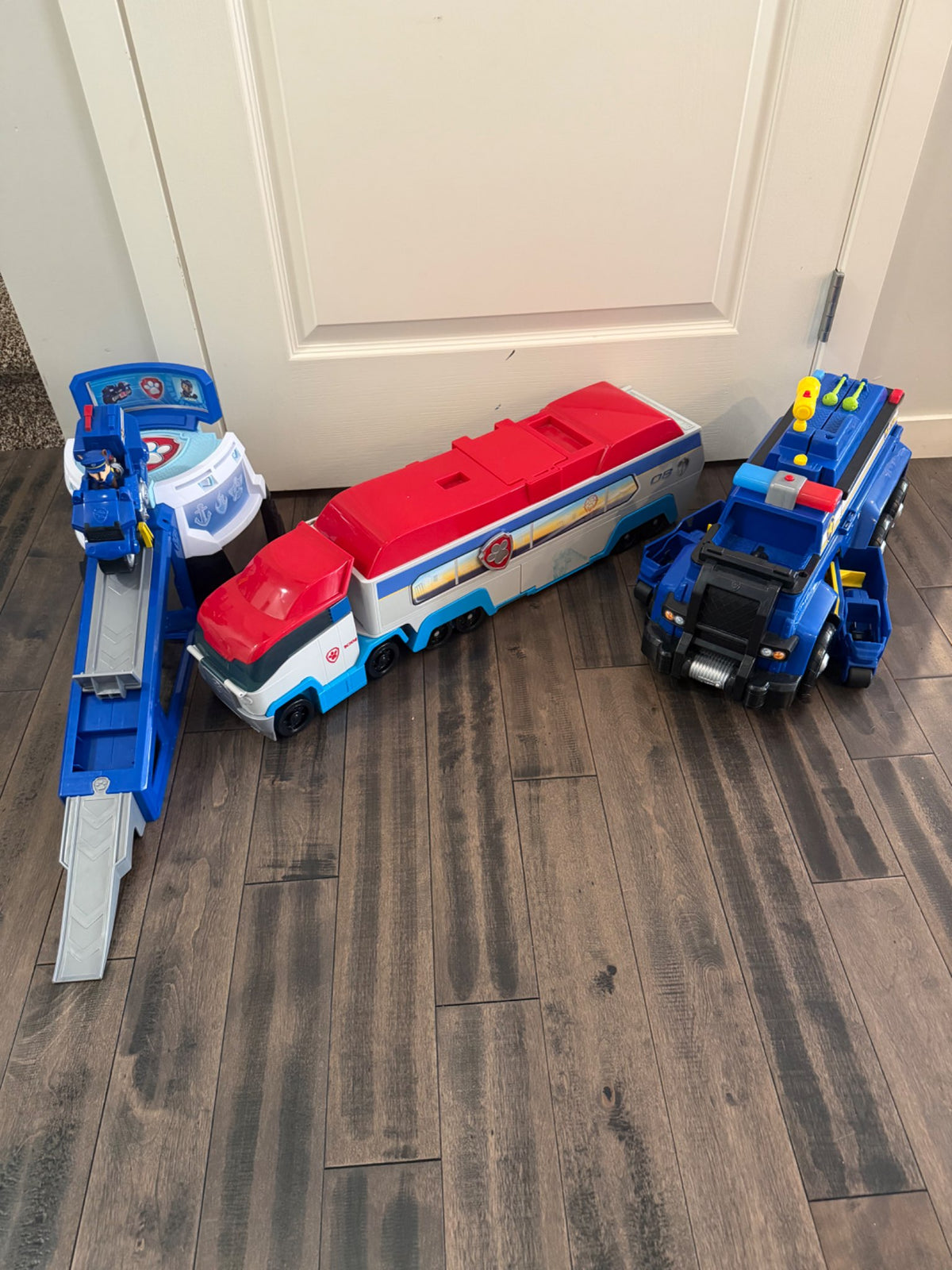 Paw patrol toys