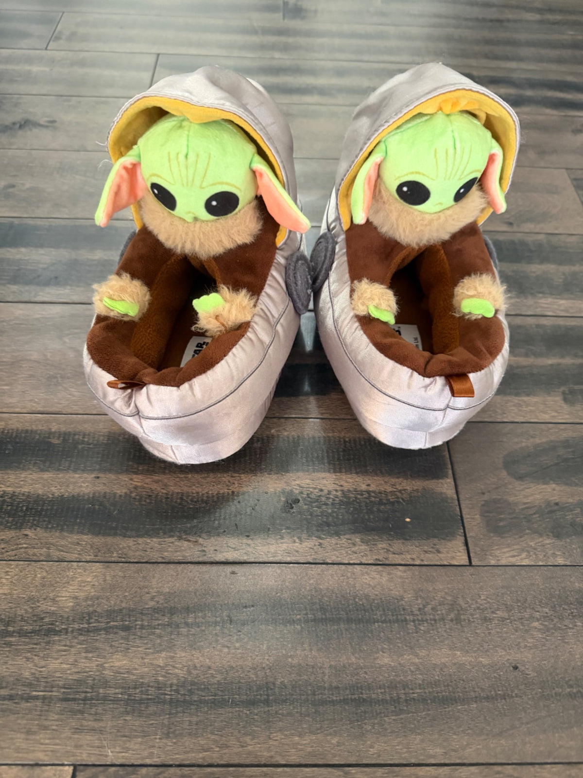 Gap Star Wars slippers, Shoes 7 (Walkers:12-24 mth)