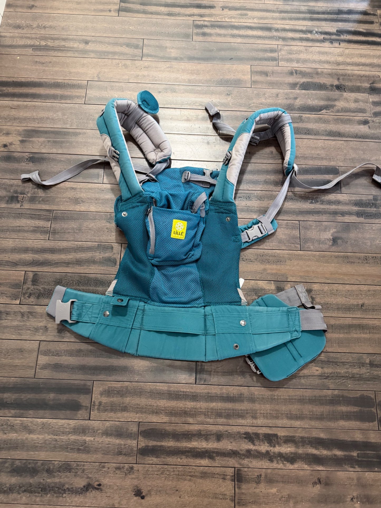 Lillebaby carrier