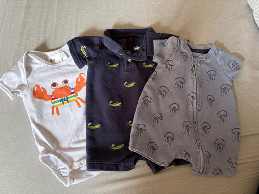 Onesie three pack, Kids 3 Month (0-3M)