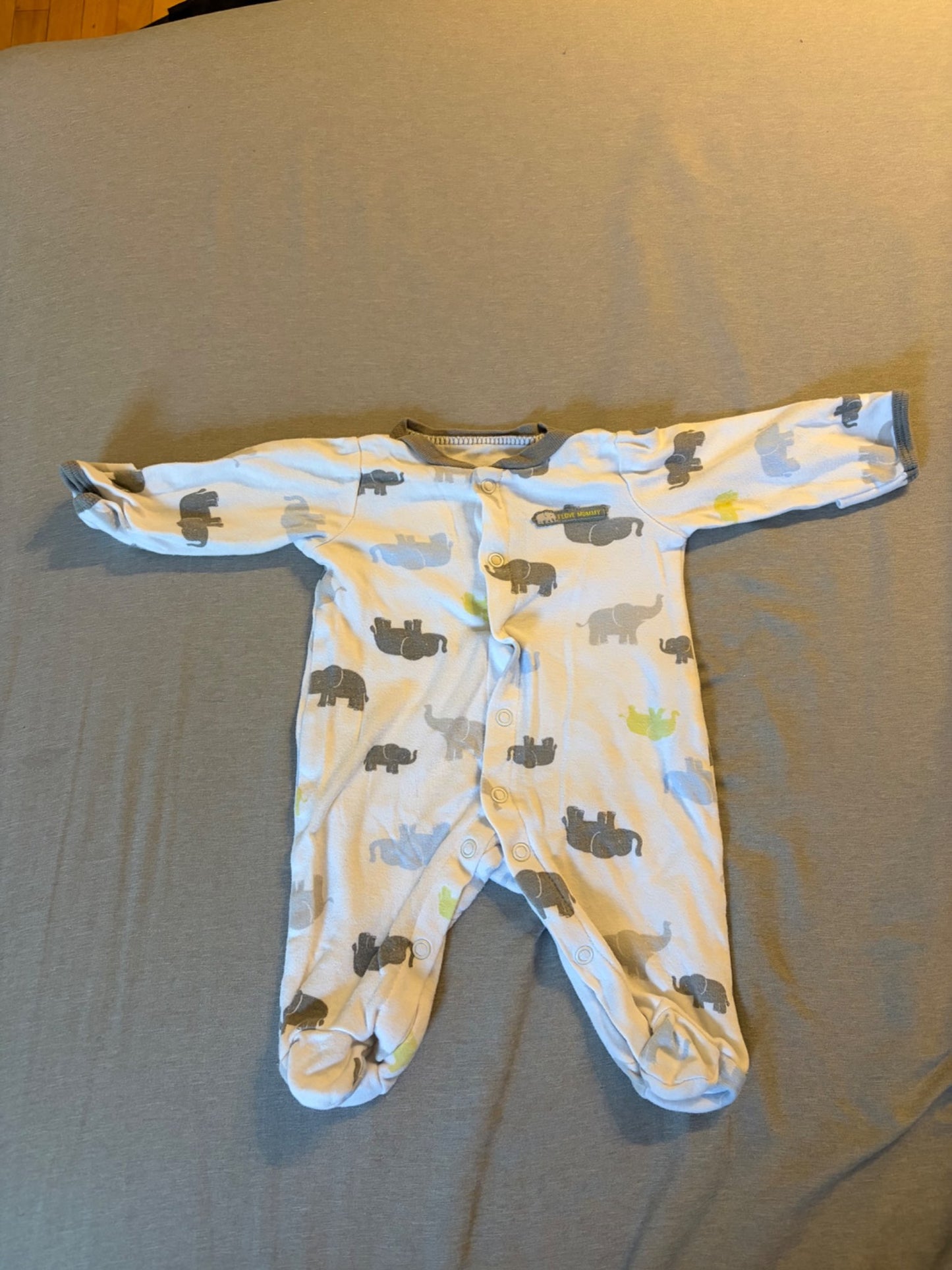 Mixed onesies , Kids Newborn