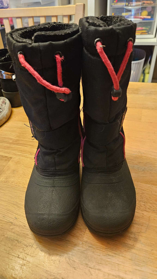 Girls Size 13 Winter Boots (Black & Pink), Shoes 13 (Kids:4-8yr)