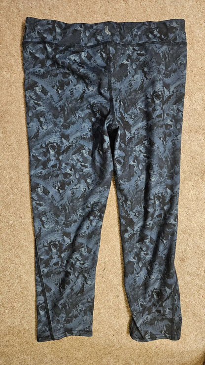 Girls Size 12-14 Capri Pants (2 pairs), Kids 14