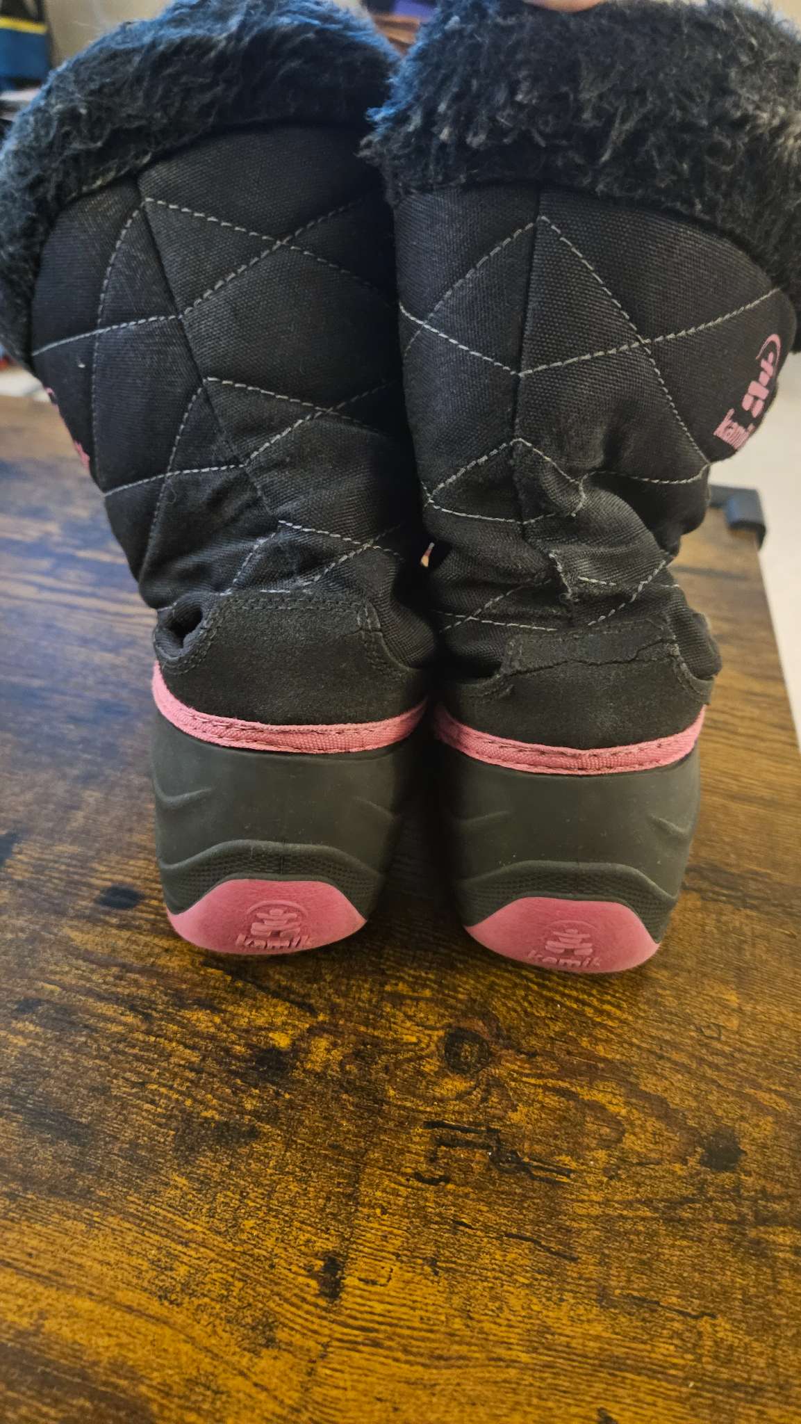 Youth Size 1 Winter Boots (Kamik), Shoes 1 (Kids:4-8yr)