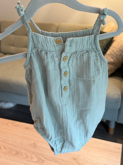 Little planet organic muslin romper, 6M, Kids 6 Month (3-6M)