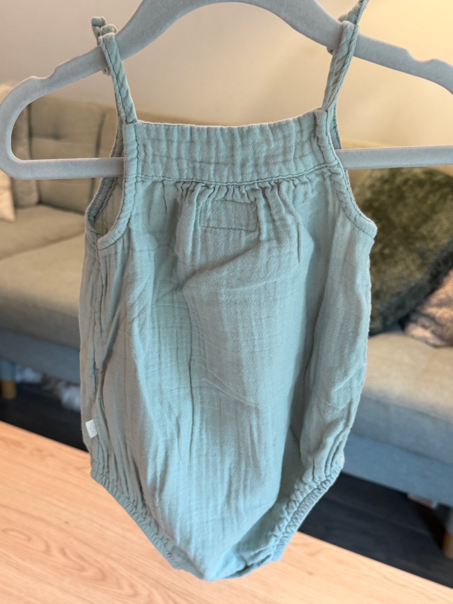 Little planet organic muslin romper, 6M, Kids 6 Month (3-6M)