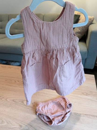 Little Planet dusty pink gauze dress 6M, Kids 6 Month (3-6M)