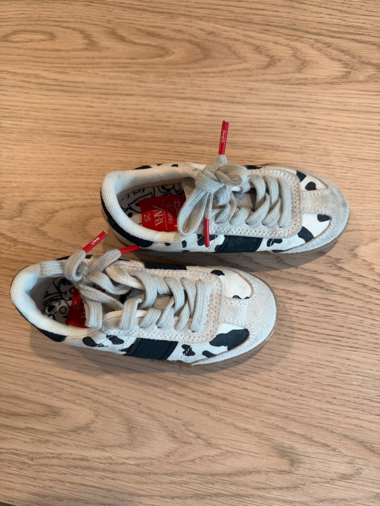 Zara 101 Dalmatians sneakers size 8.5-9 toddler , Shoes 8.5 (Toddler:2-4yr)