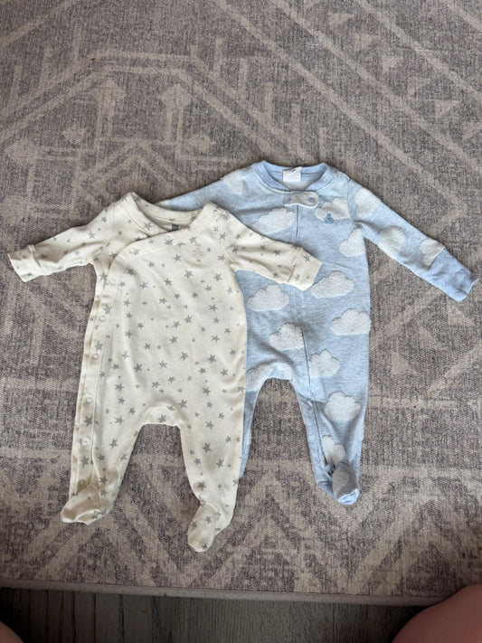 Baby Gap Newborn sleepers x2- Stars & Clouds , Kids Newborn