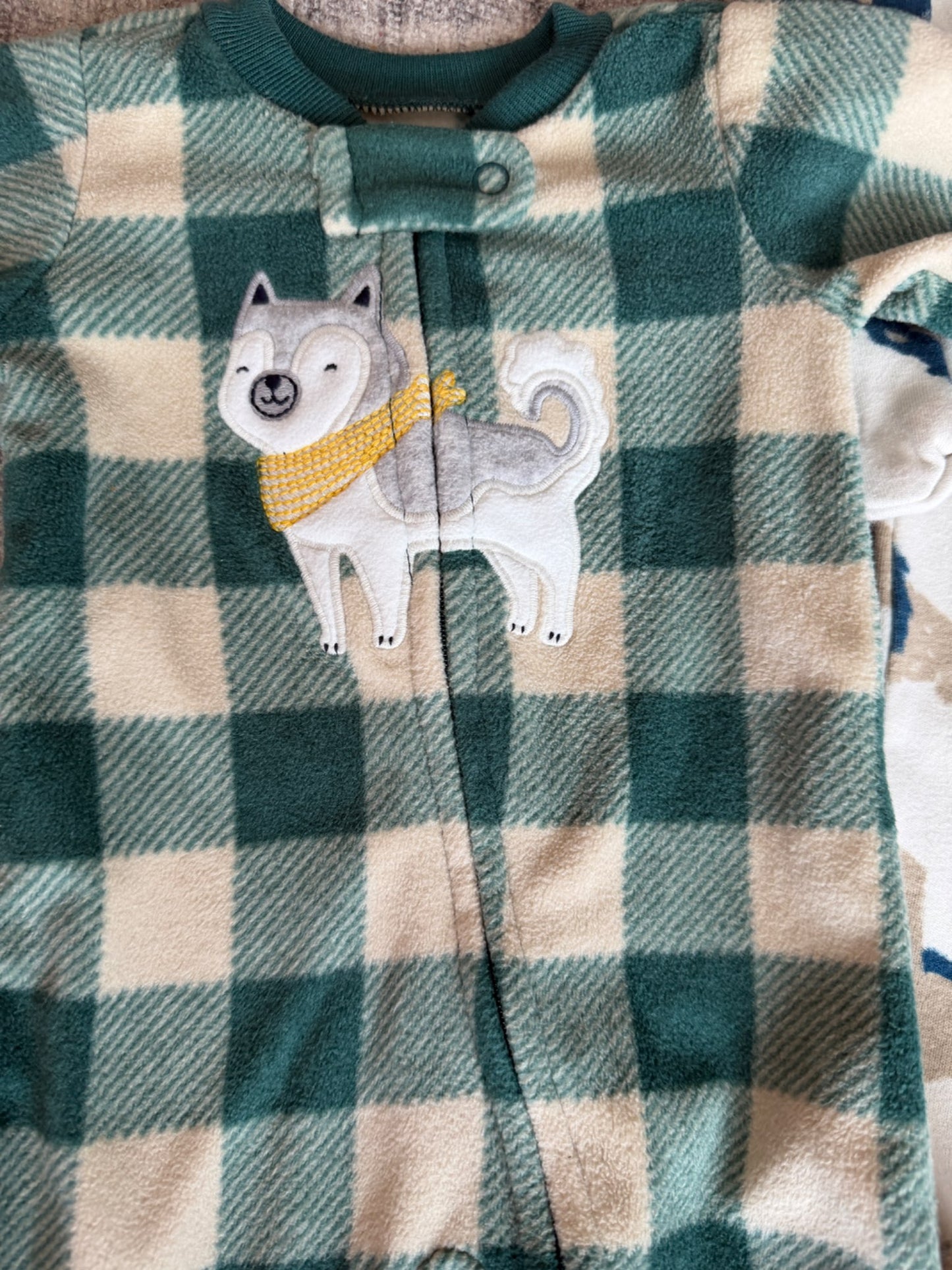 Carters newborn sleepers X2- boys , Kids Newborn