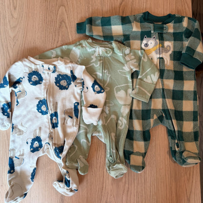 Carters newborn sleeper bundle- 3 sleepers , Kids Newborn