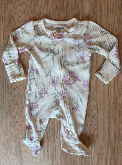 Carters girls newborn sleepers x2, Kids Newborn