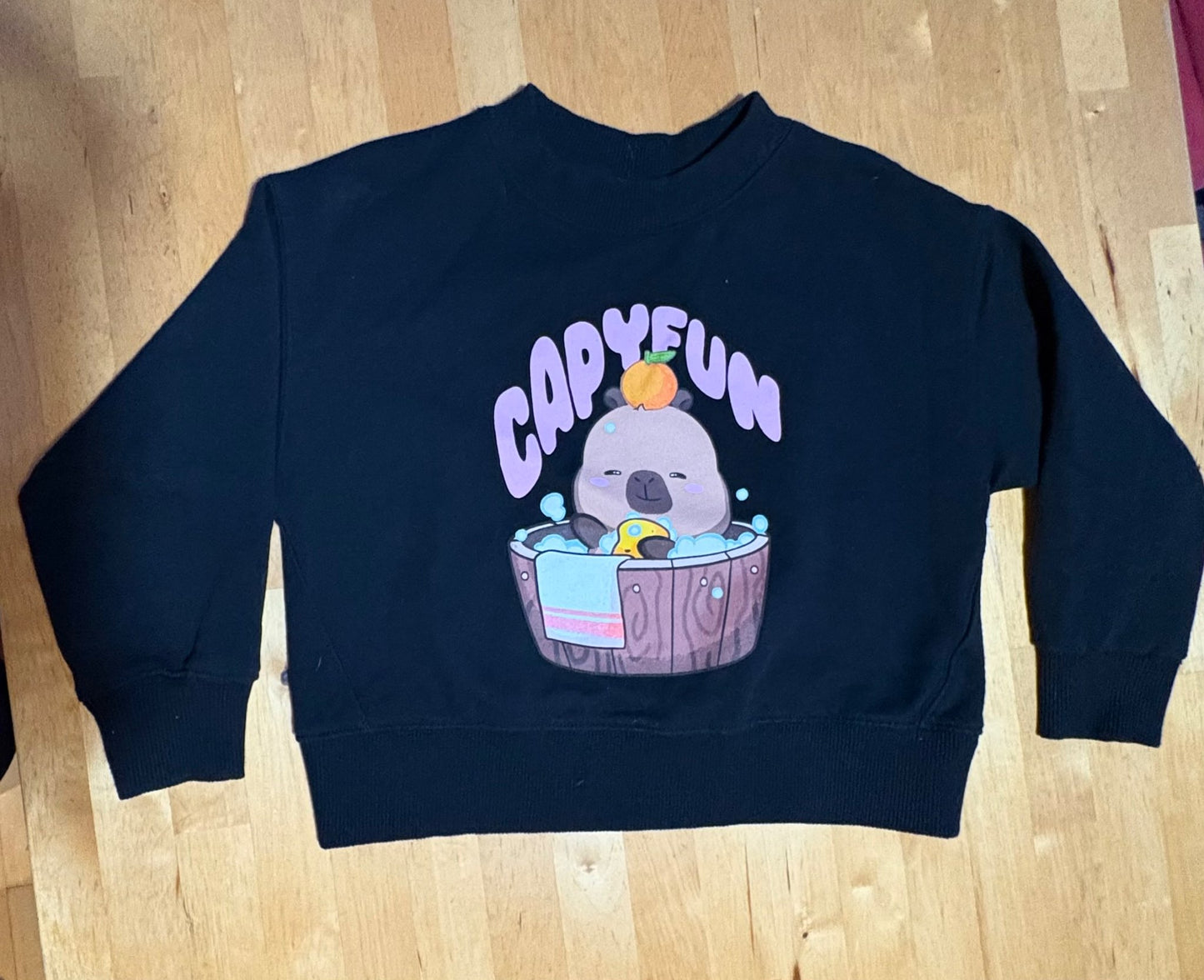 Capybara sweater, Kids 6/6X