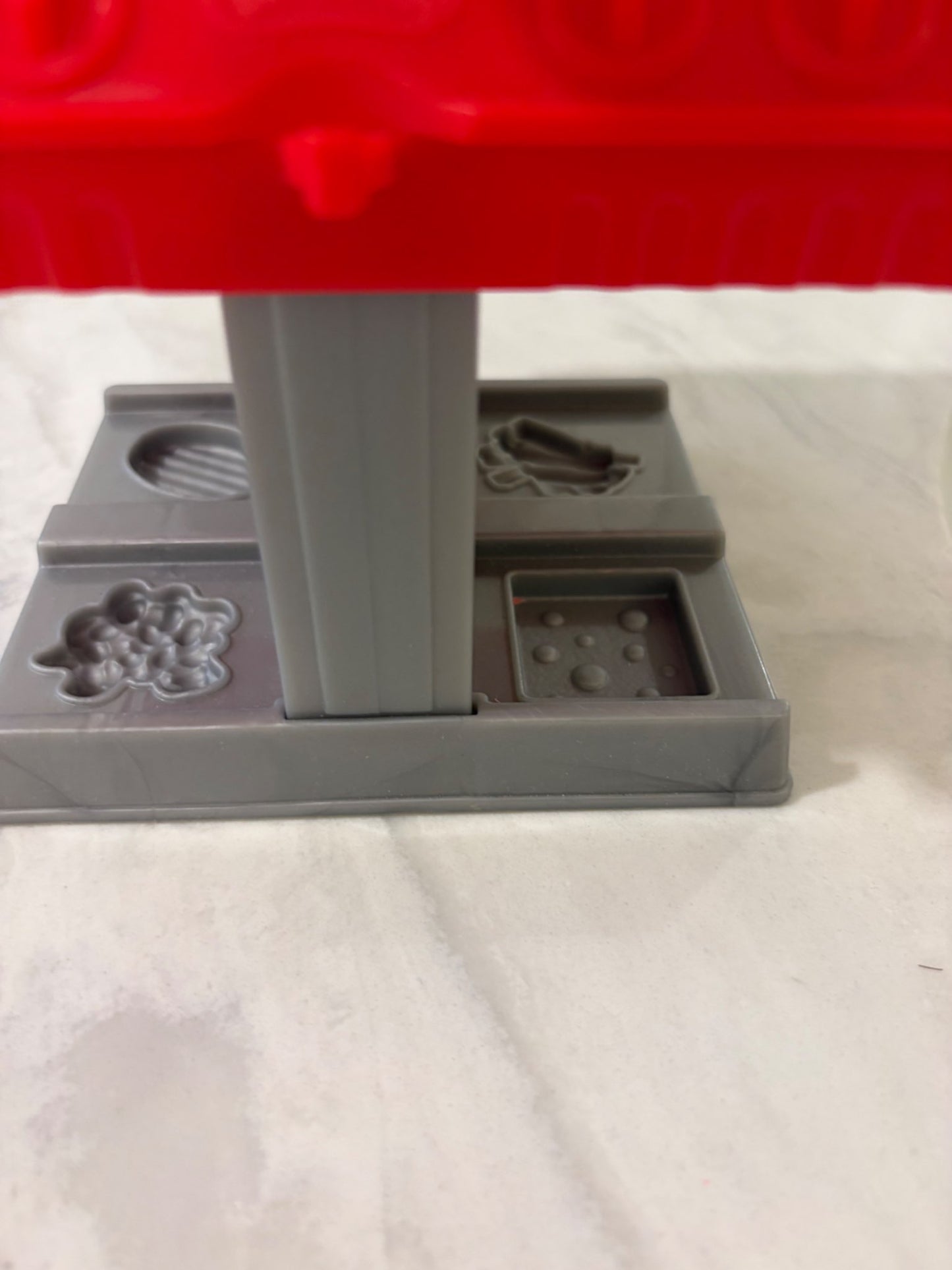 play-doh bbq press