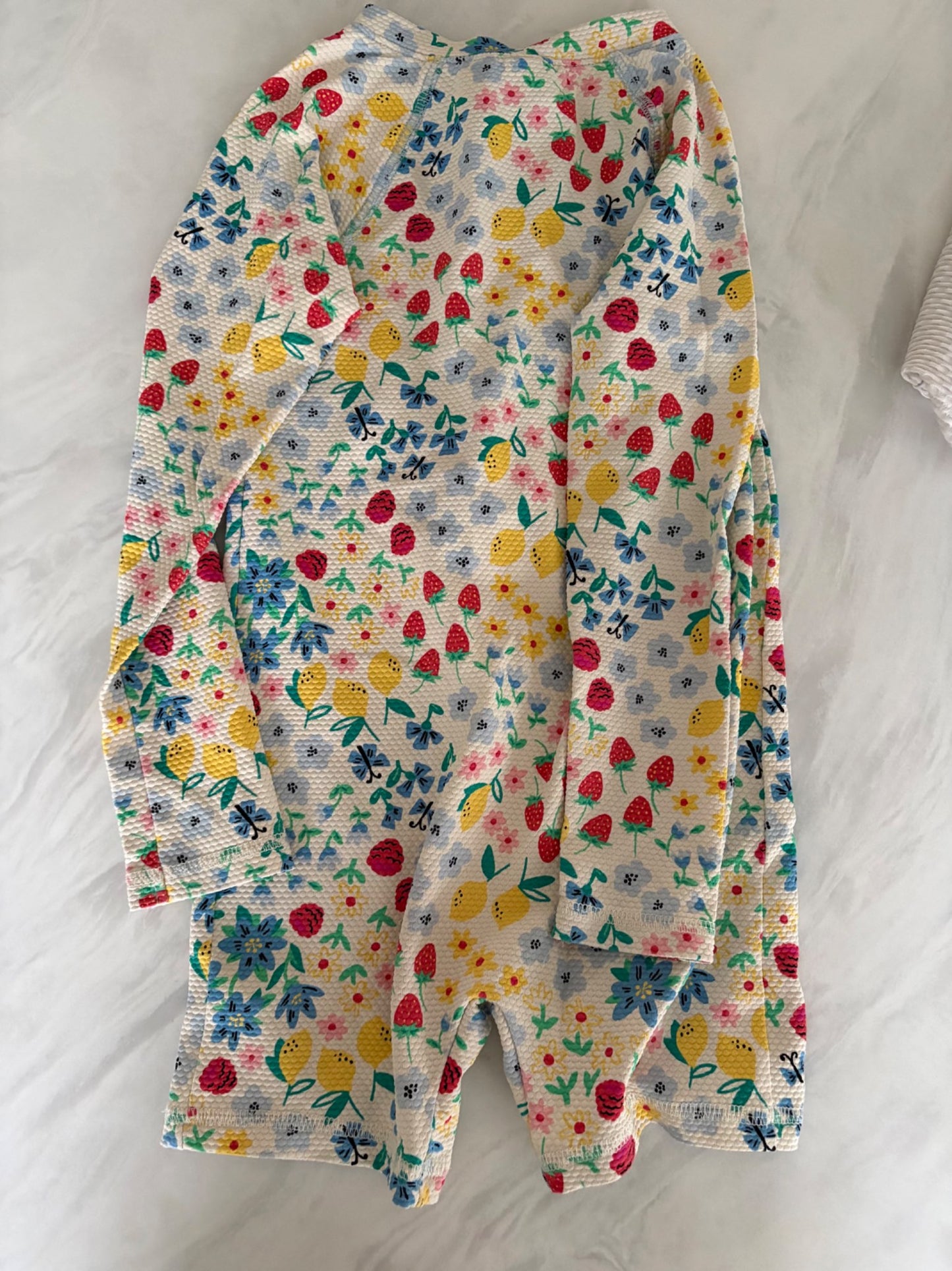 3x girls swimsuit set! Gap and Old Navy 5T, Kids 5/5T