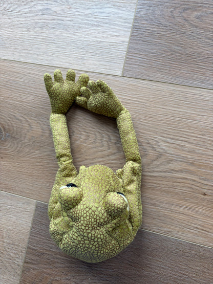 frog puppet