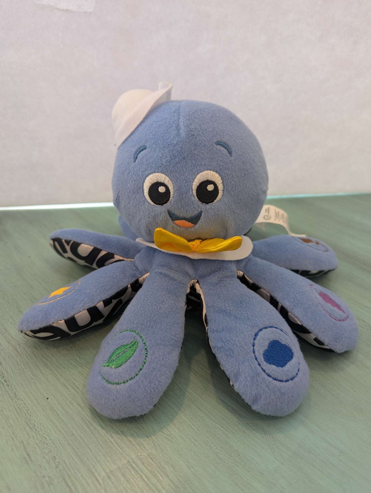 Baby Einstein Octopus - English/French/Spanish