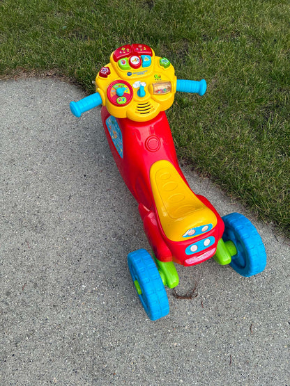 VTech 2-in-1 Learn and Zoom Motorbike (English Version)