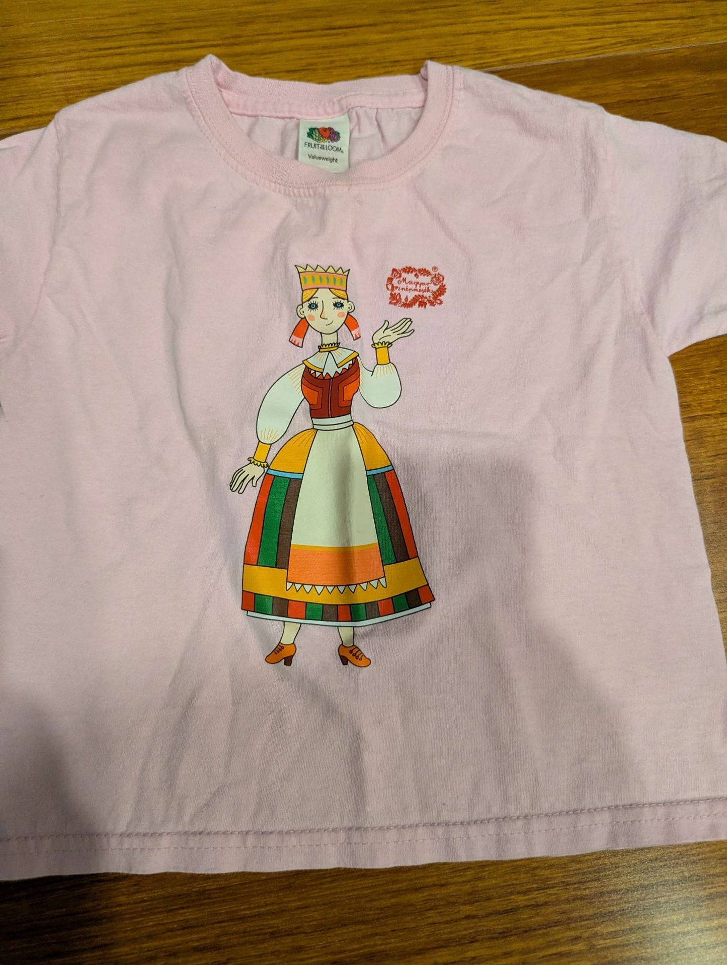 2 Tshirts - School Bus & Hungarian Woman, Kids 4/4T