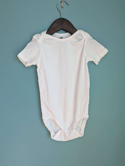 3 Onesies (2 White/1 Grey) - New Without Tags, Kids 4/4T