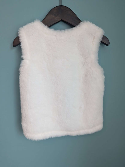 12-24M Fuzzy Hat & Vest