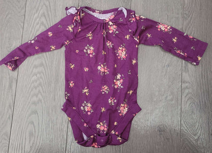 4 long sleeved onesies, 3-6 months, Kids 6 Month (3-6M)